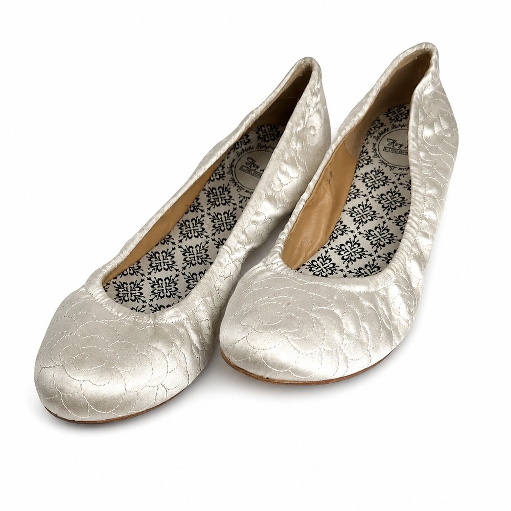Hey Lady Smitten Foldable Ballet Flats Womens 7 White Satin Quilted Travel